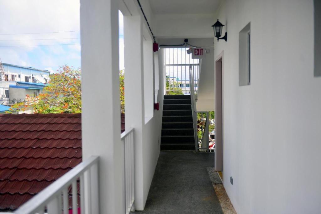 Hotel Blue Saipan Garden Exterior foto